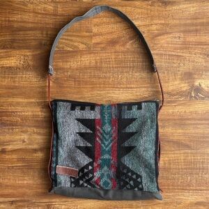 Tribal Pattern Shoulder Bag Purse